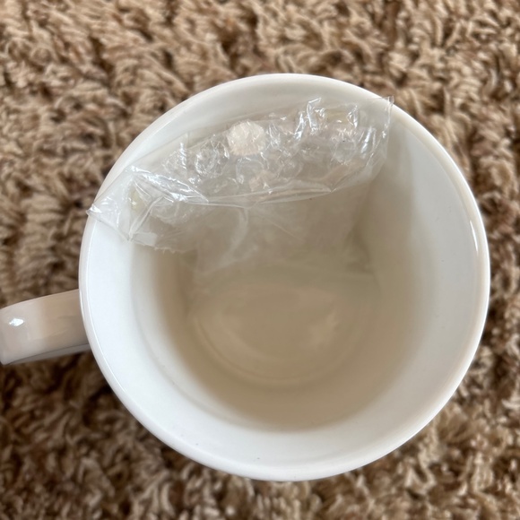 Pier 1 White Coffee Cup Chalkboard with Chalk - Picture 4 of 5